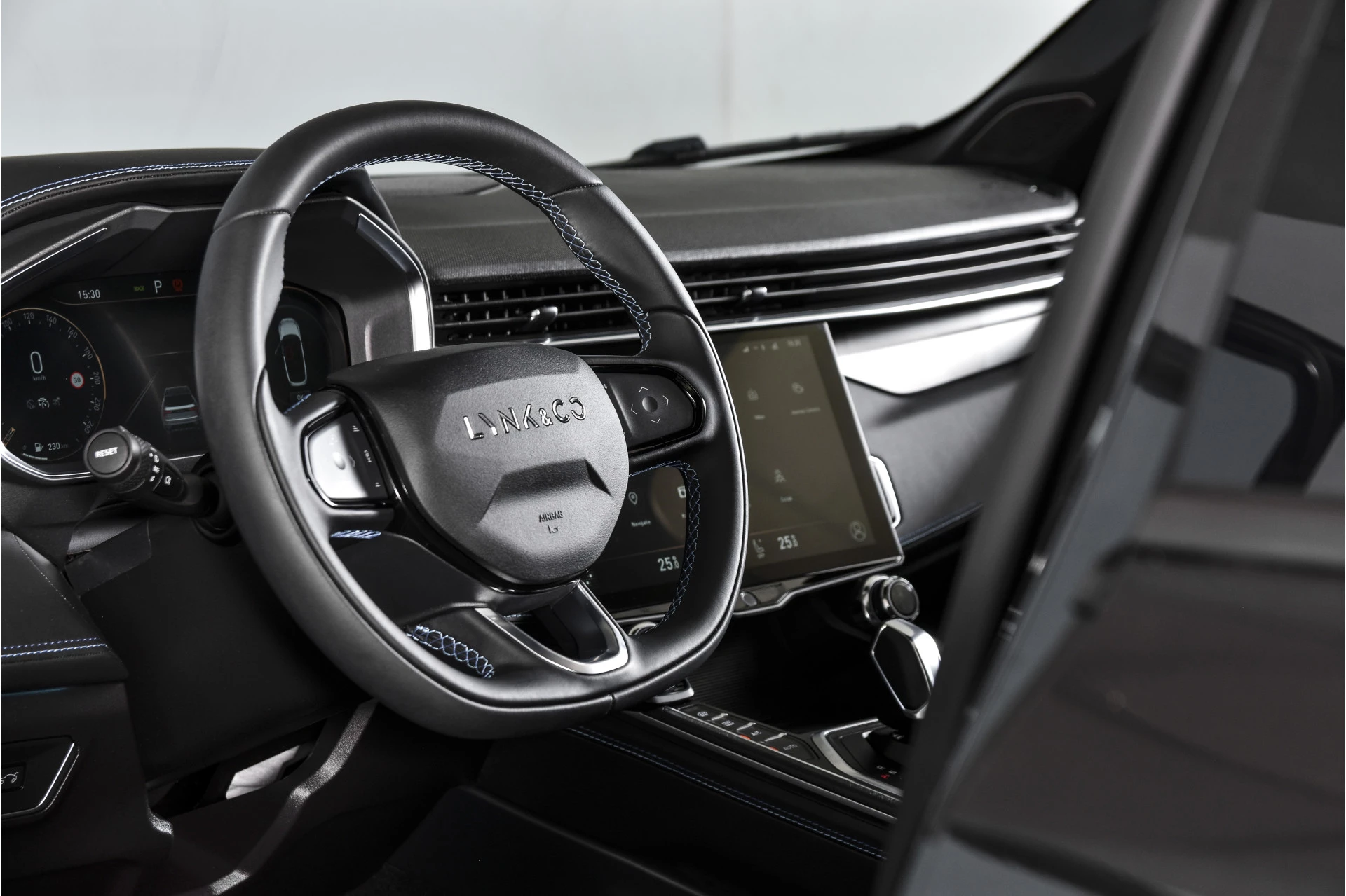 Hoofdafbeelding Lynk & Co 01