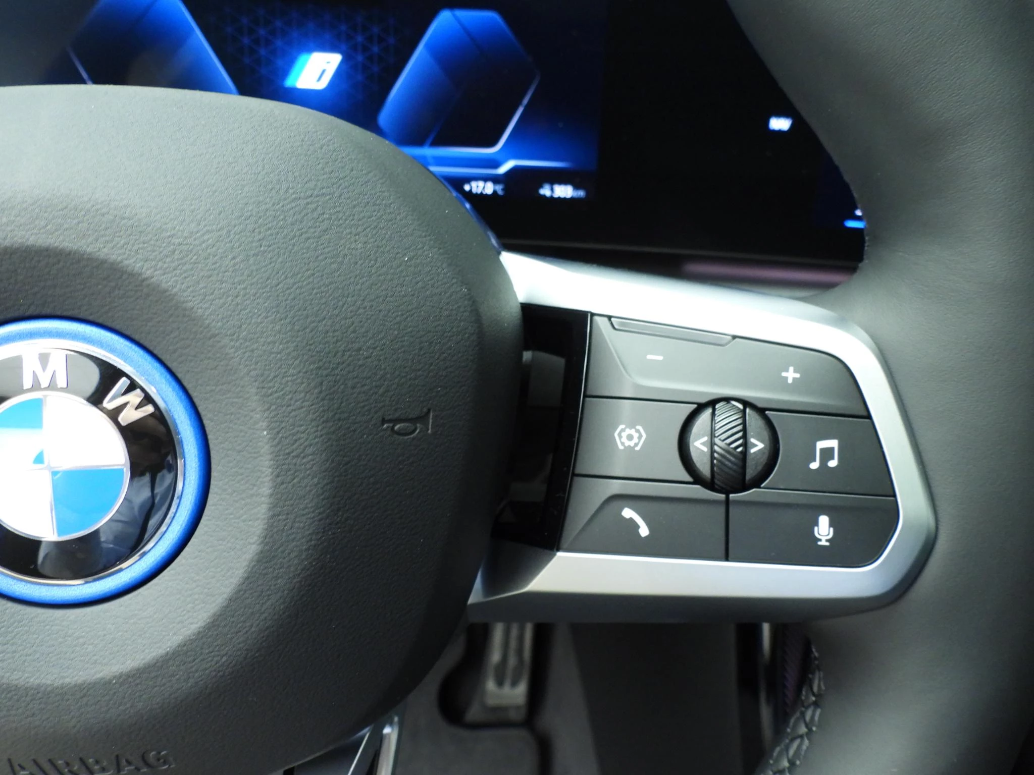 Hoofdafbeelding BMW iX1