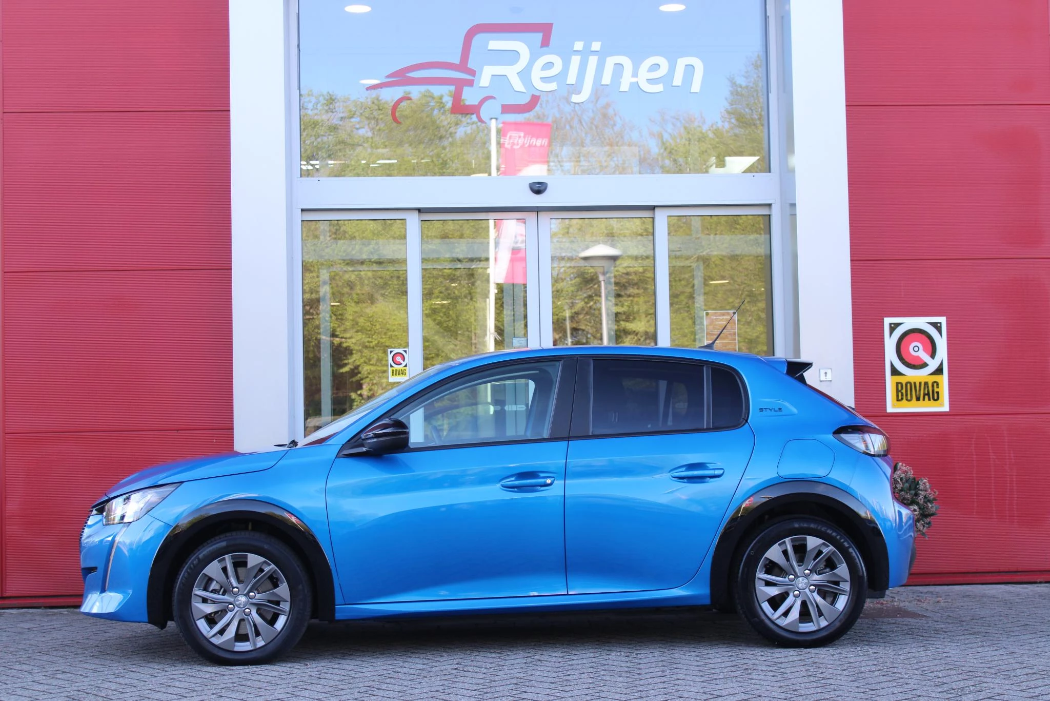 Hoofdafbeelding Peugeot e-208