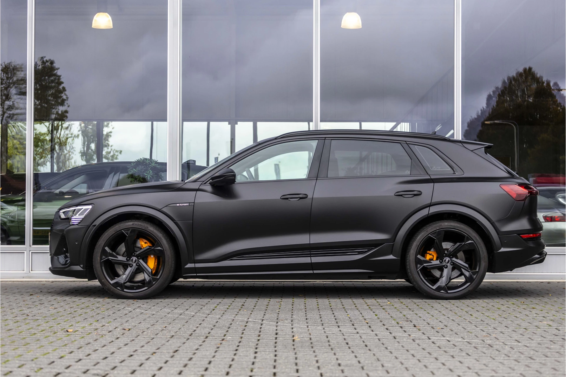 Hoofdafbeelding Audi e-tron