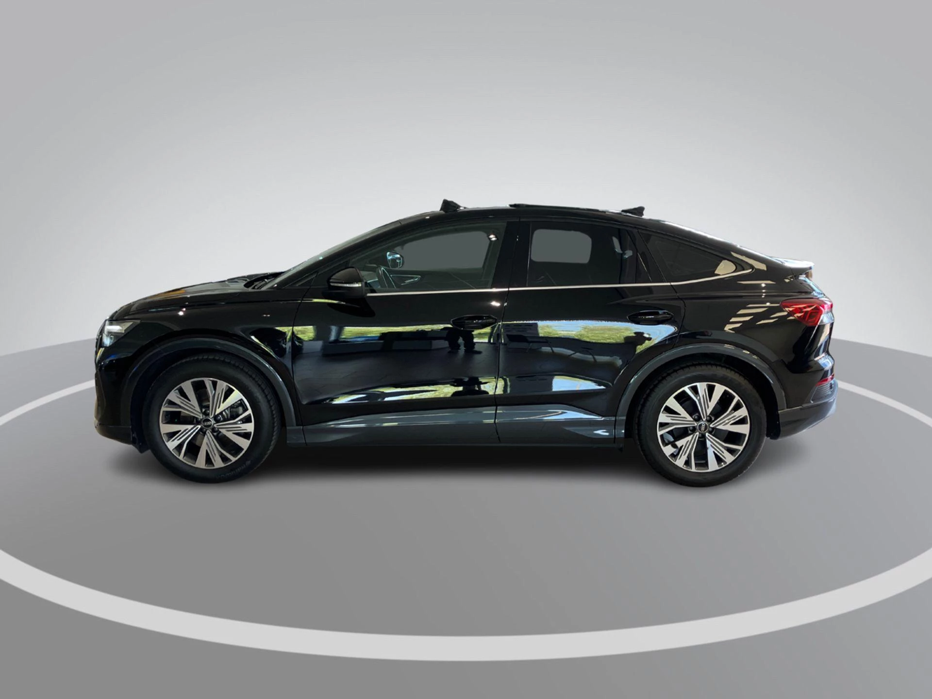 Hoofdafbeelding Audi Q4 Sportback e-tron