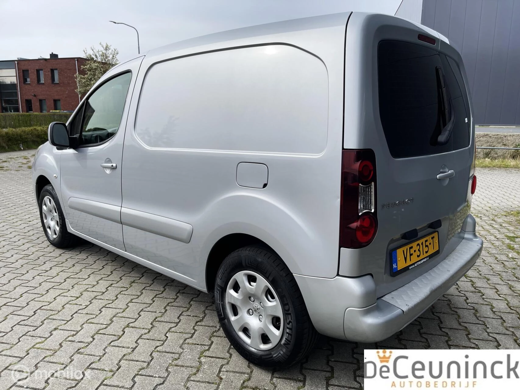 Hoofdafbeelding Peugeot Partner