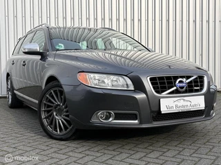 Volvo V70 3.2 R-Design | Aut | Leder | Trekhaak | Youngtimer | Dealer onderhouden | Volledige historie |