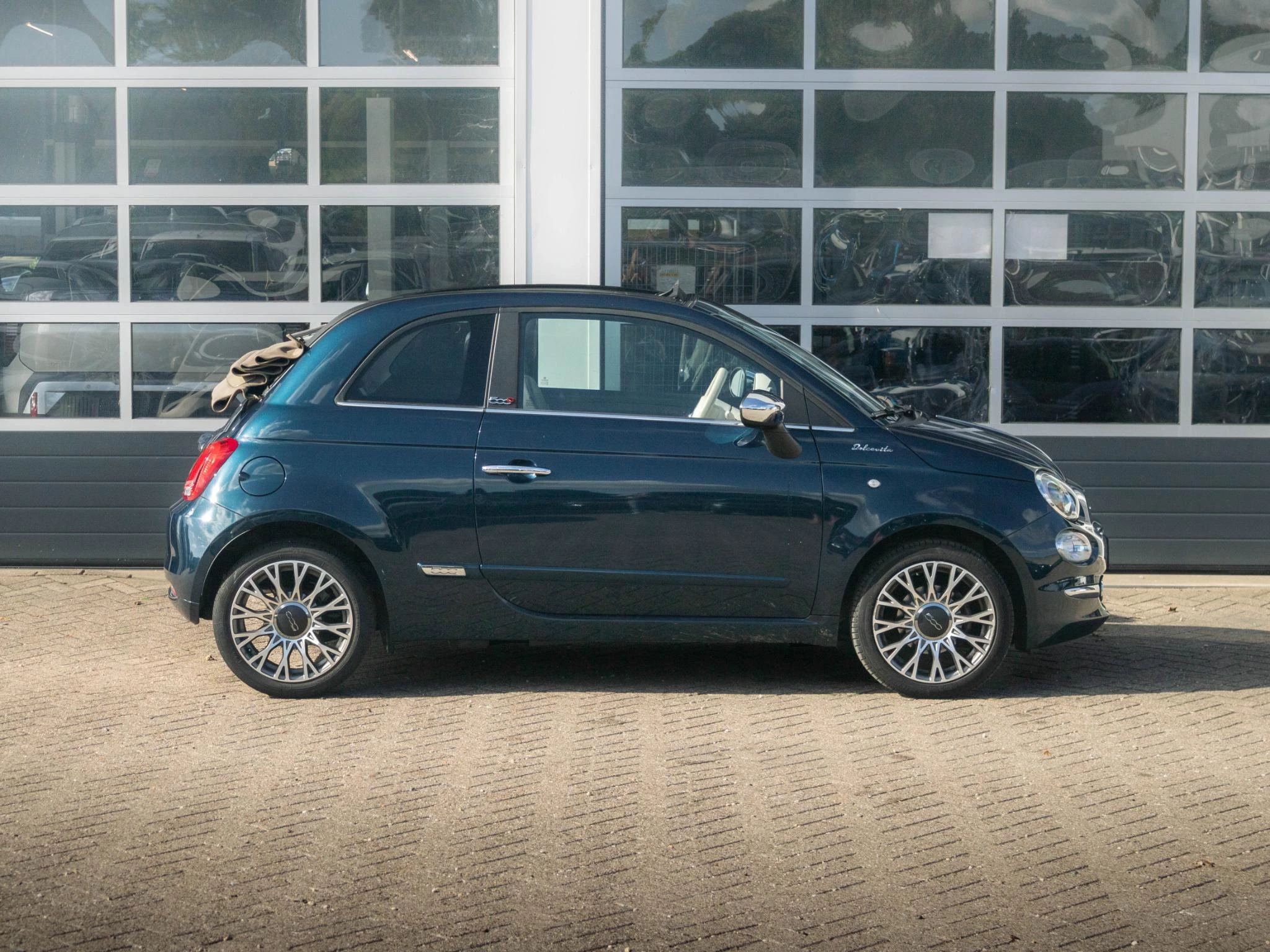 Hoofdafbeelding Fiat 500C