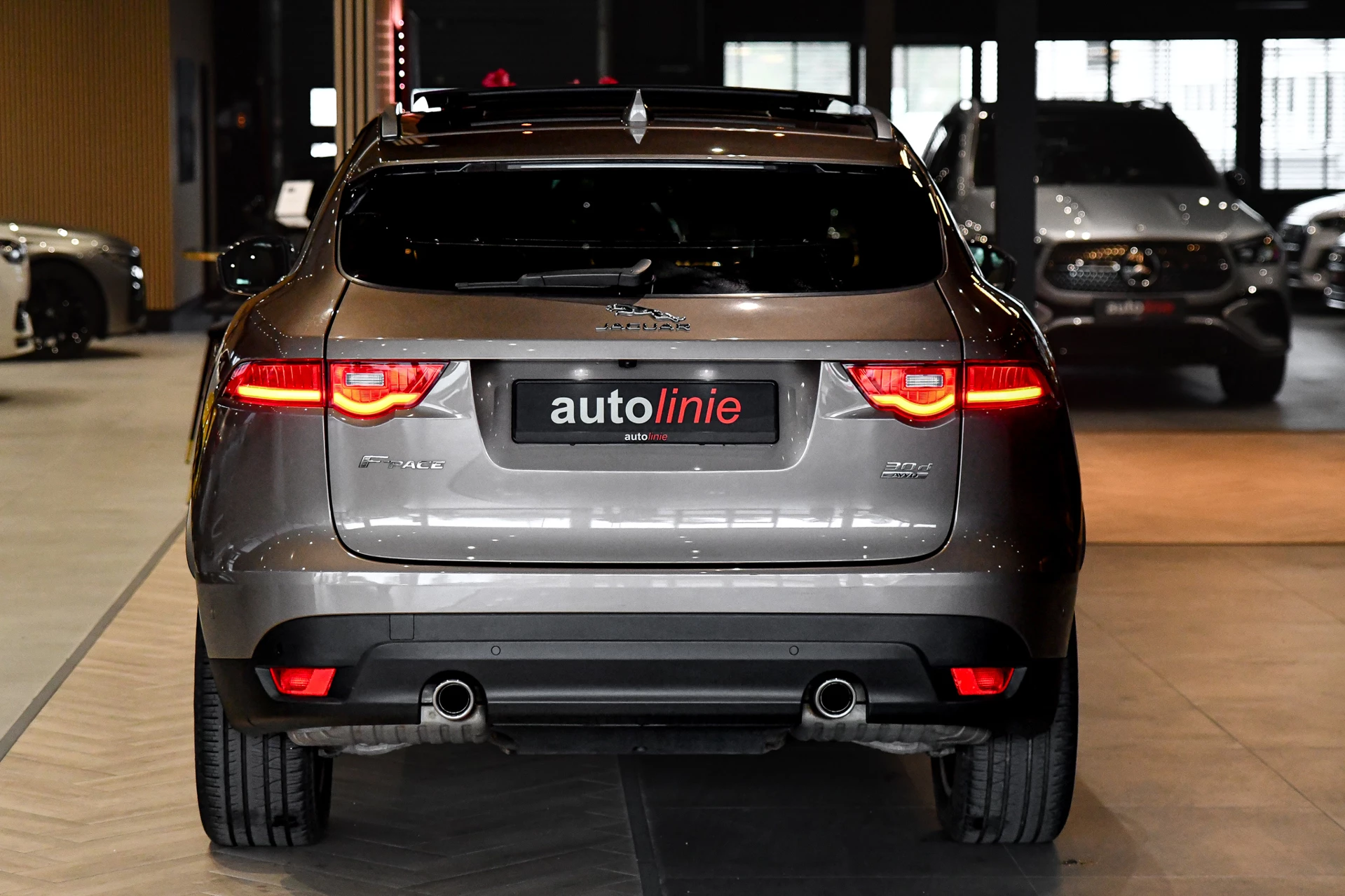 Hoofdafbeelding Jaguar F-PACE