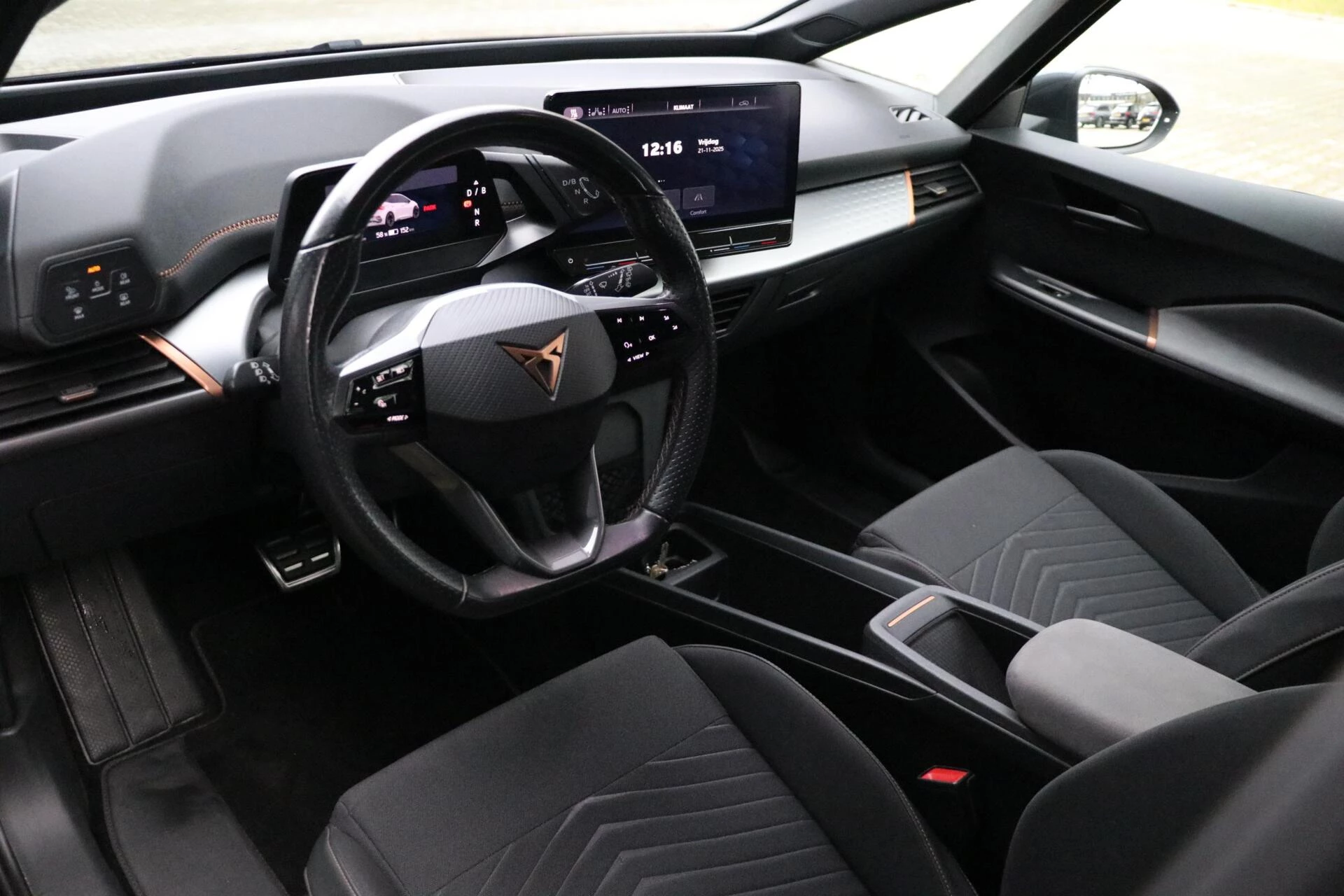 Hoofdafbeelding CUPRA Born