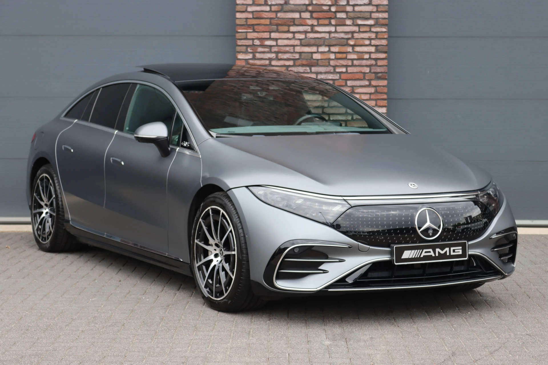 Hoofdafbeelding Mercedes-Benz EQS