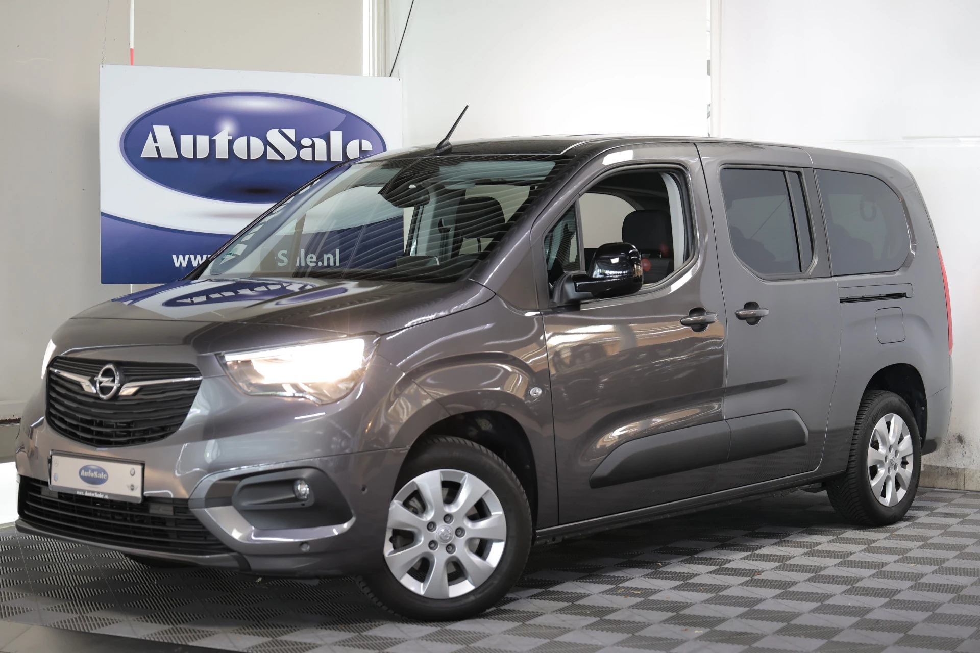 Hoofdafbeelding Opel Combo