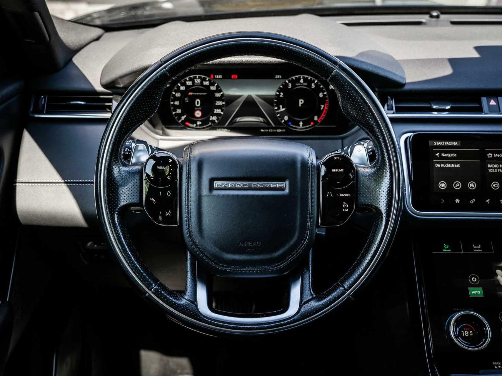 Hoofdafbeelding Land Rover Range Rover Velar