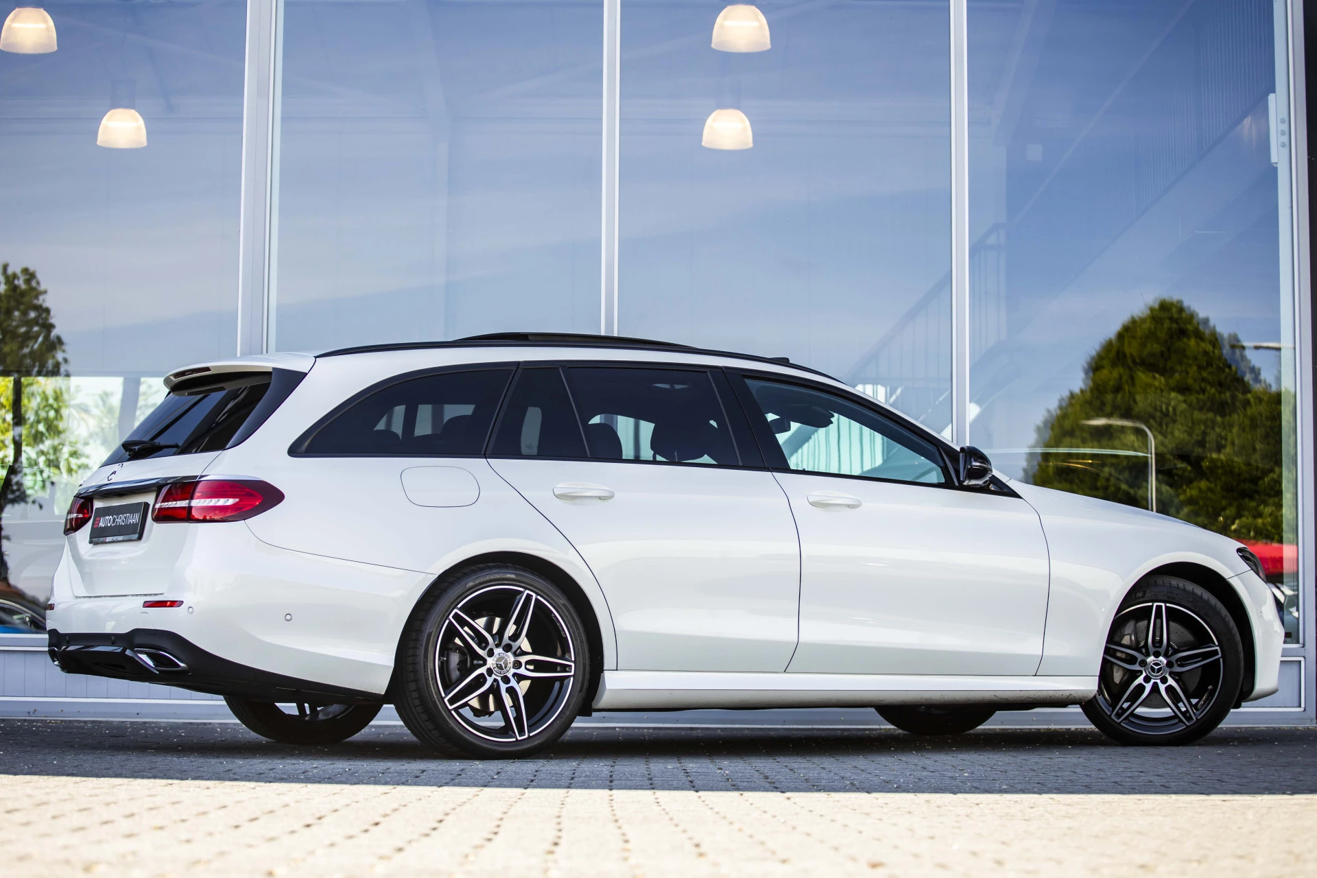 Hoofdafbeelding Mercedes-Benz E-Klasse