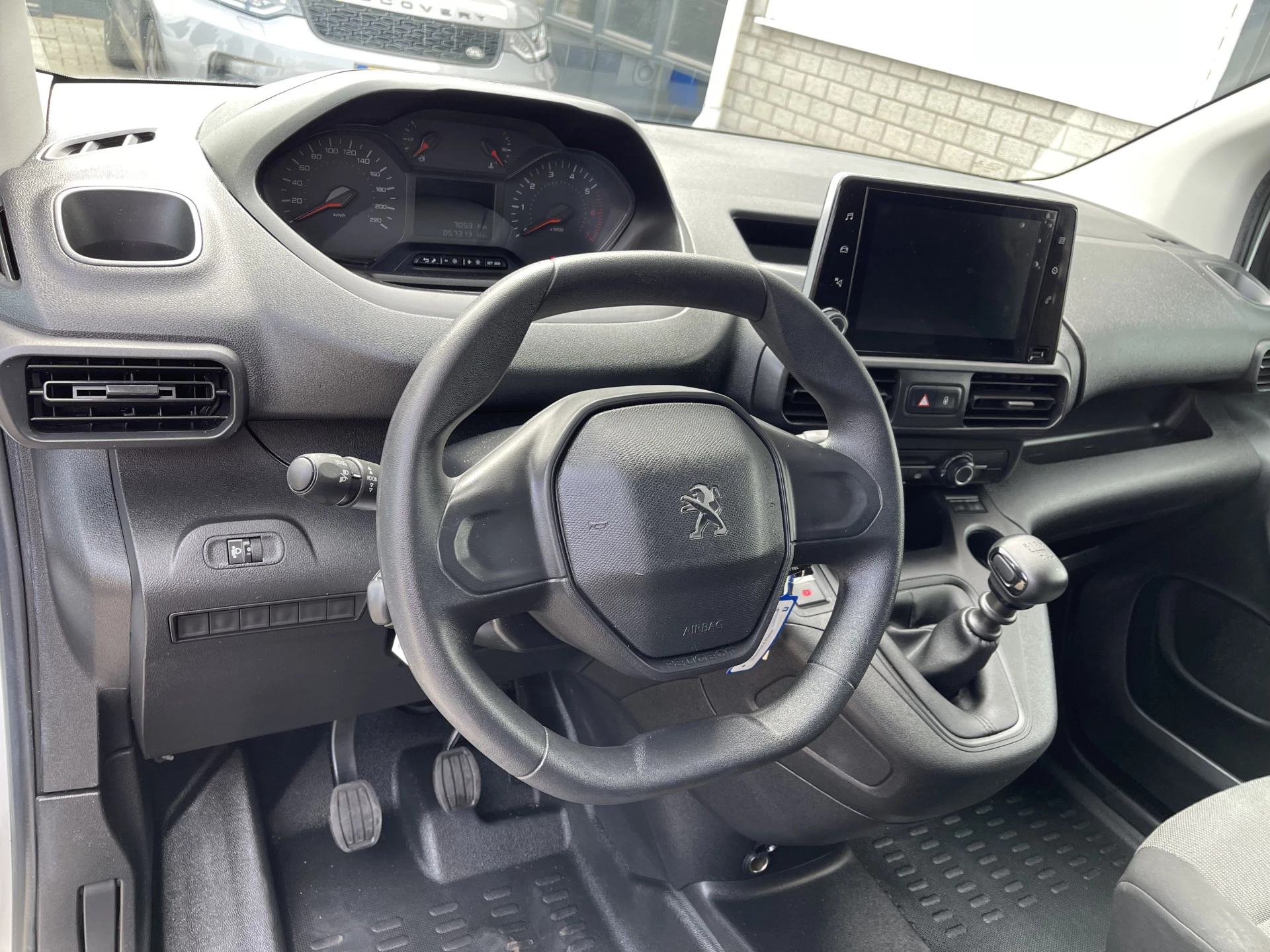 Hoofdafbeelding Peugeot Partner
