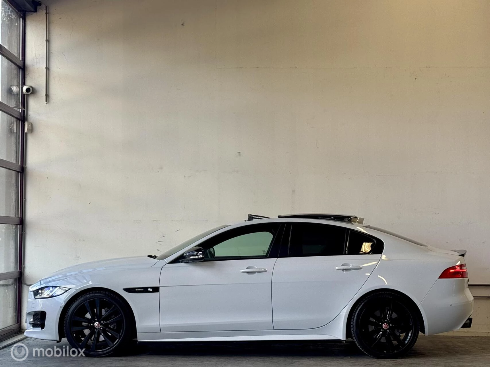 Hoofdafbeelding Jaguar XE
