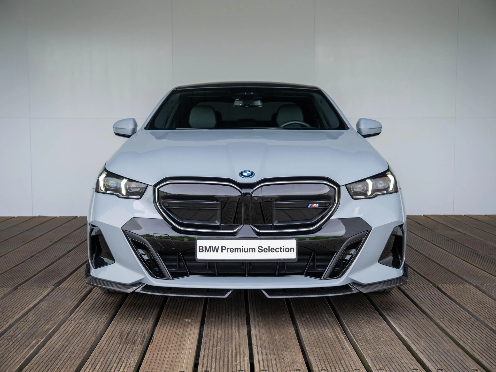 Hoofdafbeelding BMW i5