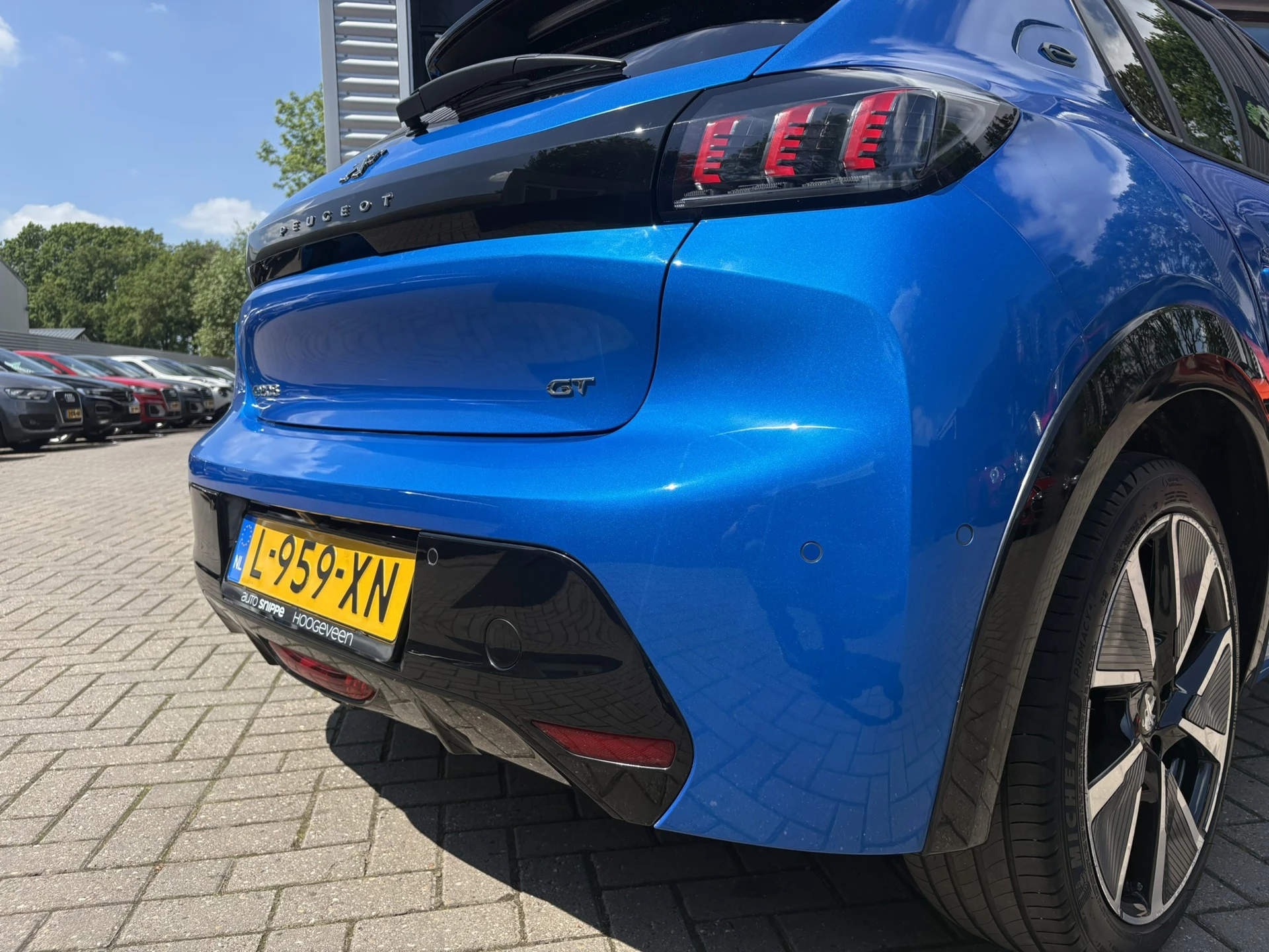 Hoofdafbeelding Peugeot e-208