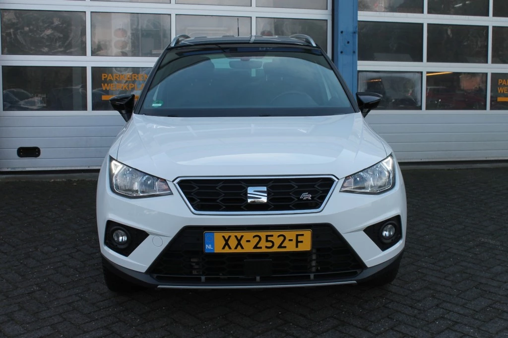 Hoofdafbeelding SEAT Arona