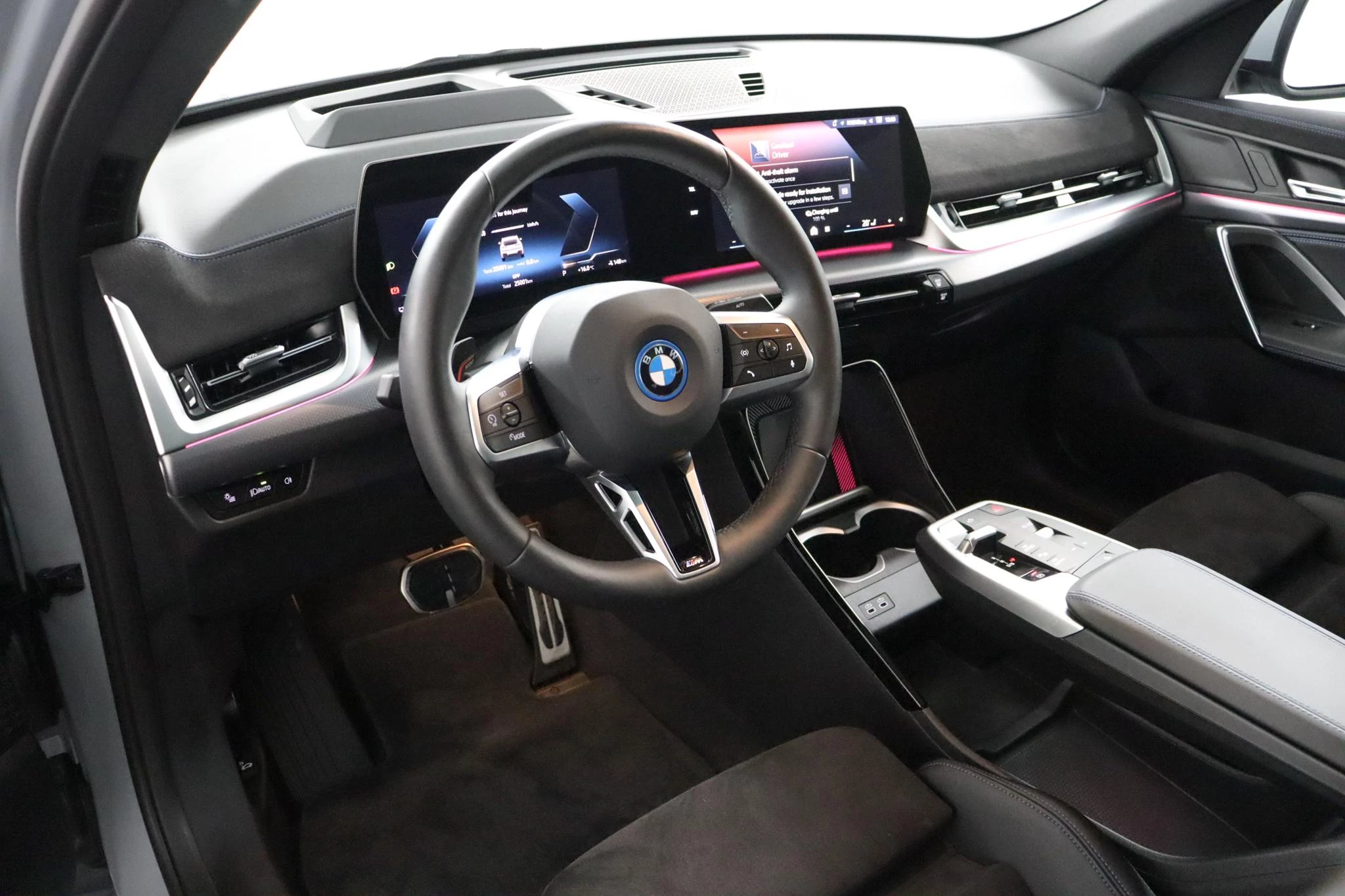 Hoofdafbeelding BMW iX2