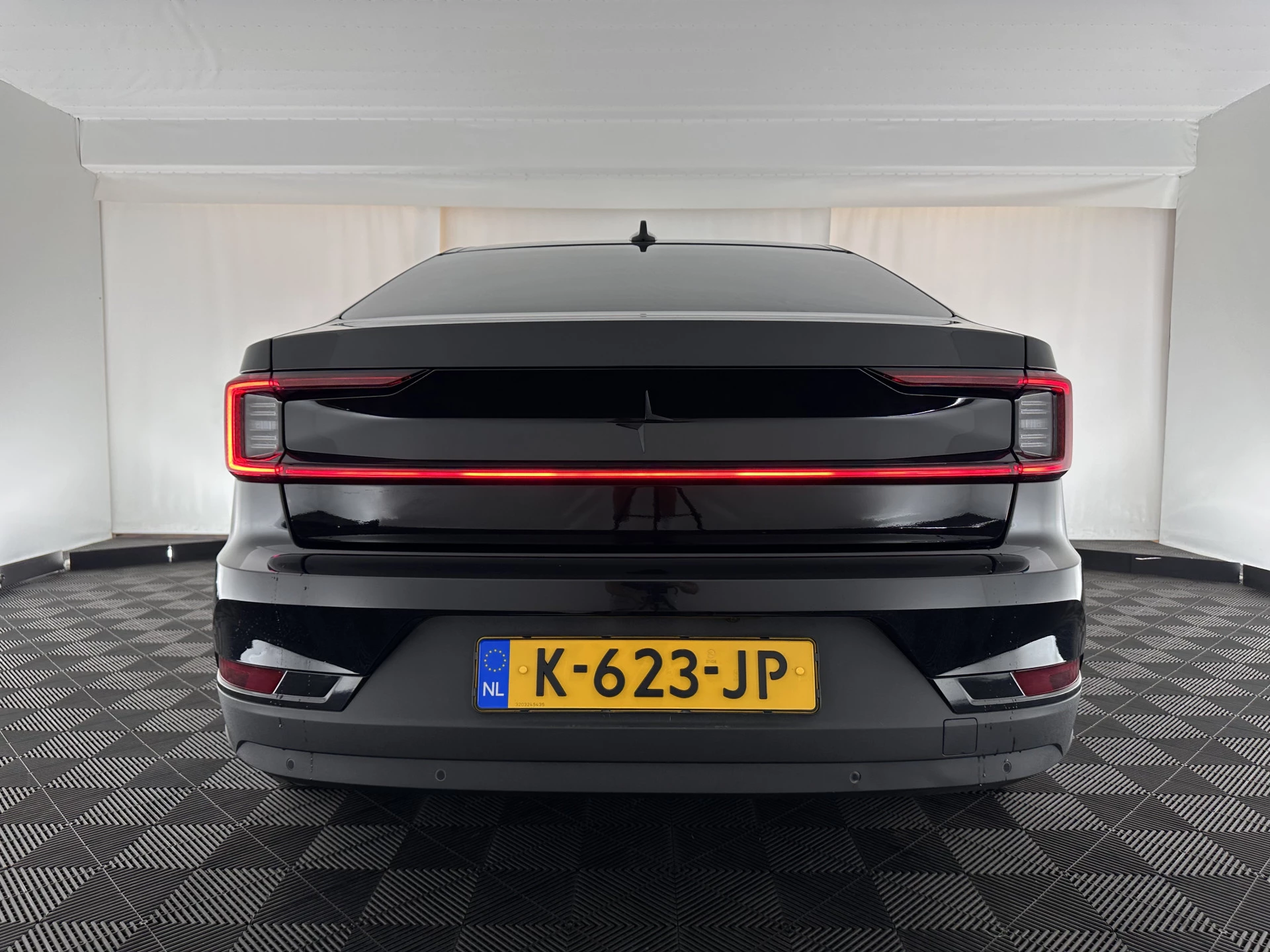Hoofdafbeelding Polestar 2