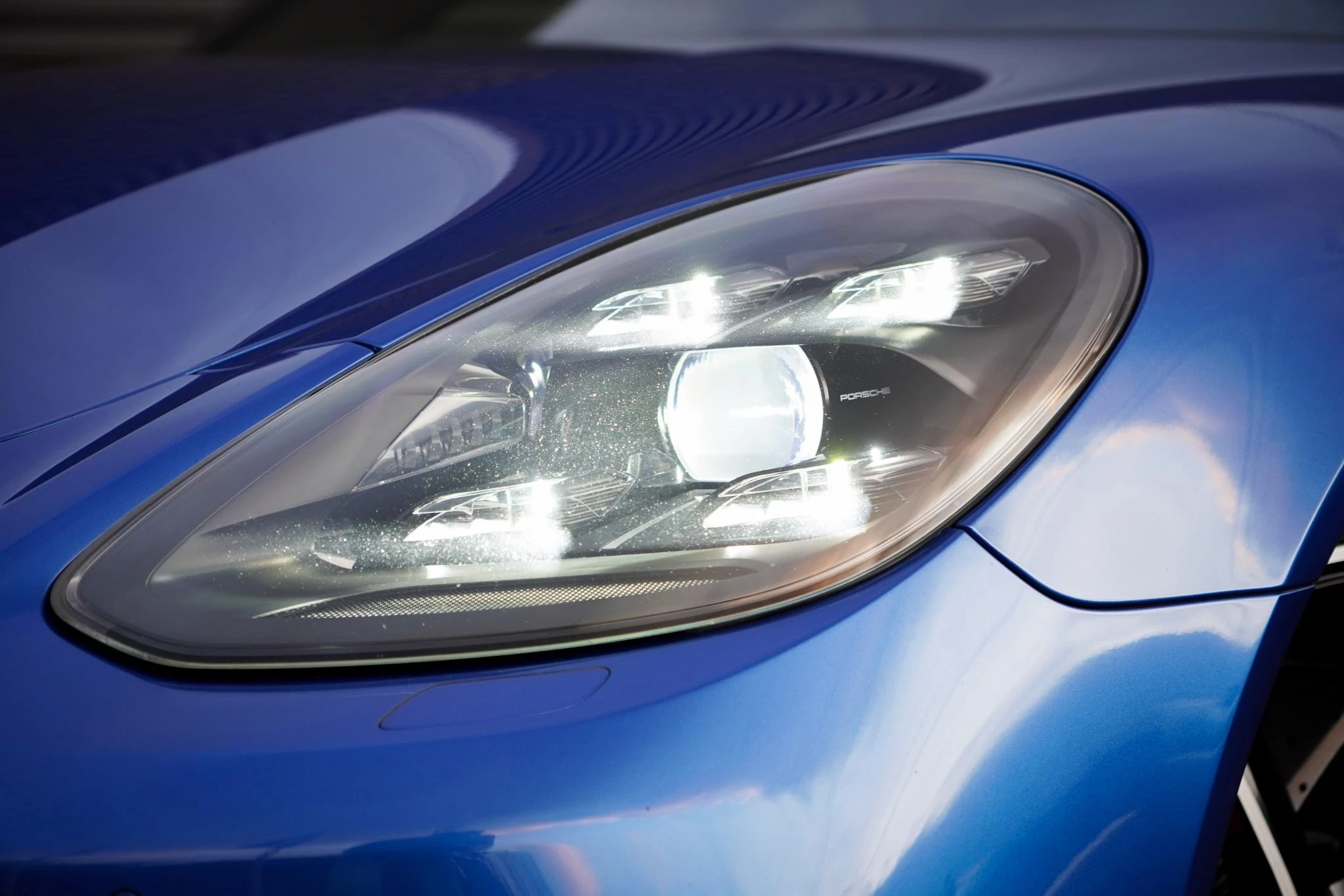 Hoofdafbeelding Porsche Panamera