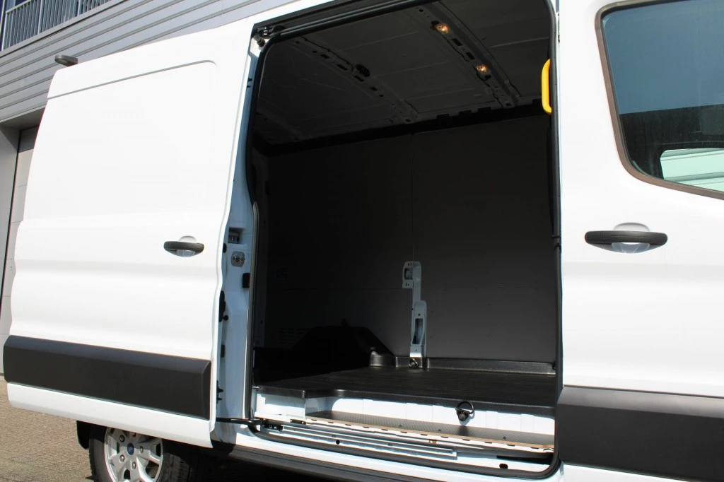 Hoofdafbeelding Ford E-Transit