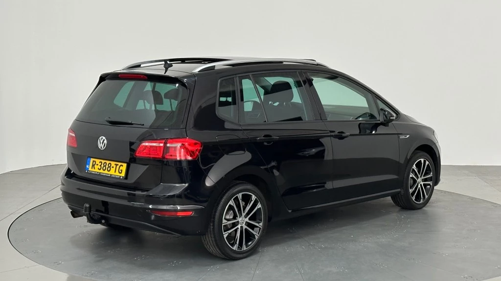 Hoofdafbeelding Volkswagen Golf Sportsvan