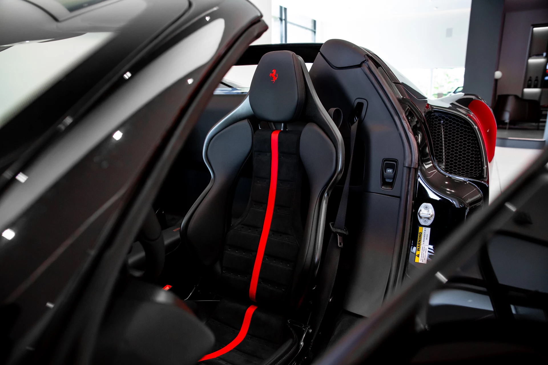 Hoofdafbeelding Ferrari 296