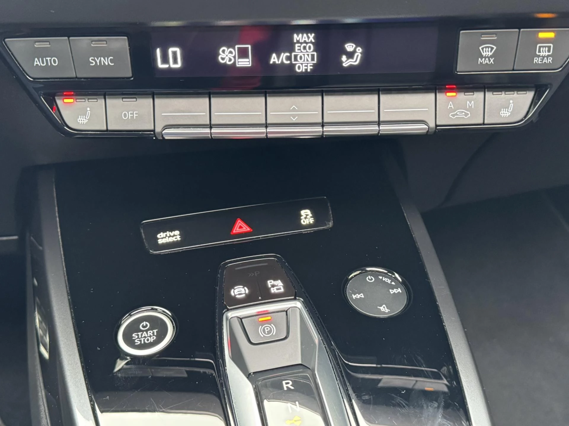 Hoofdafbeelding Audi Q4 e-tron