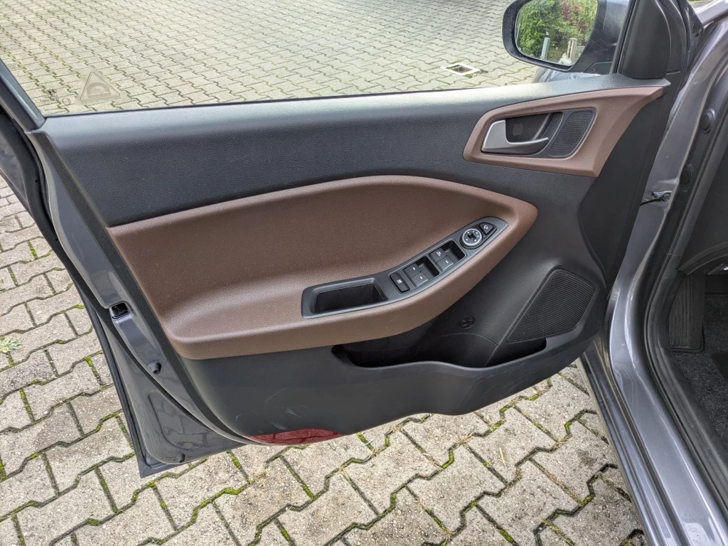 Hoofdafbeelding Hyundai i20