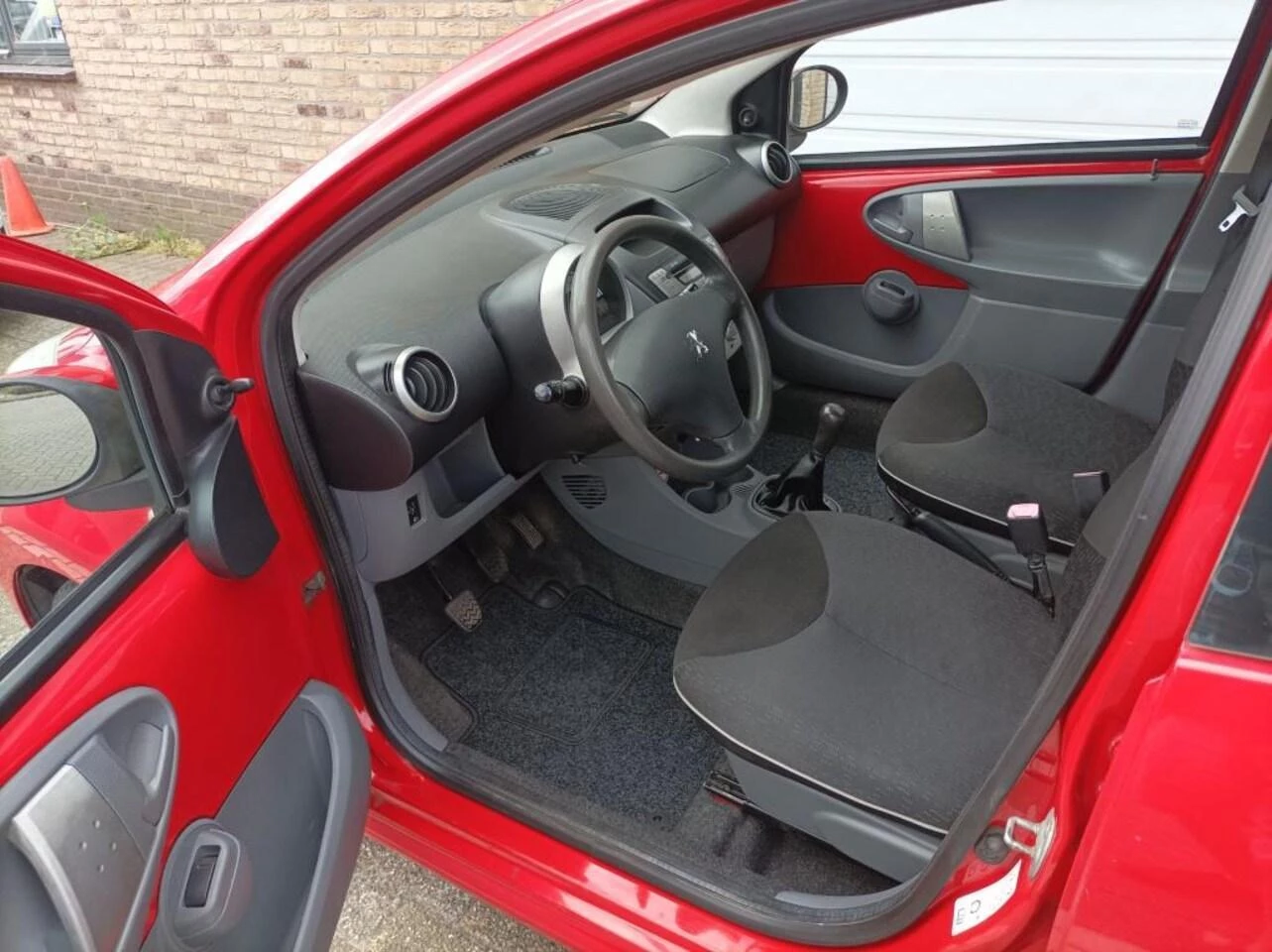 Hoofdafbeelding Peugeot 107