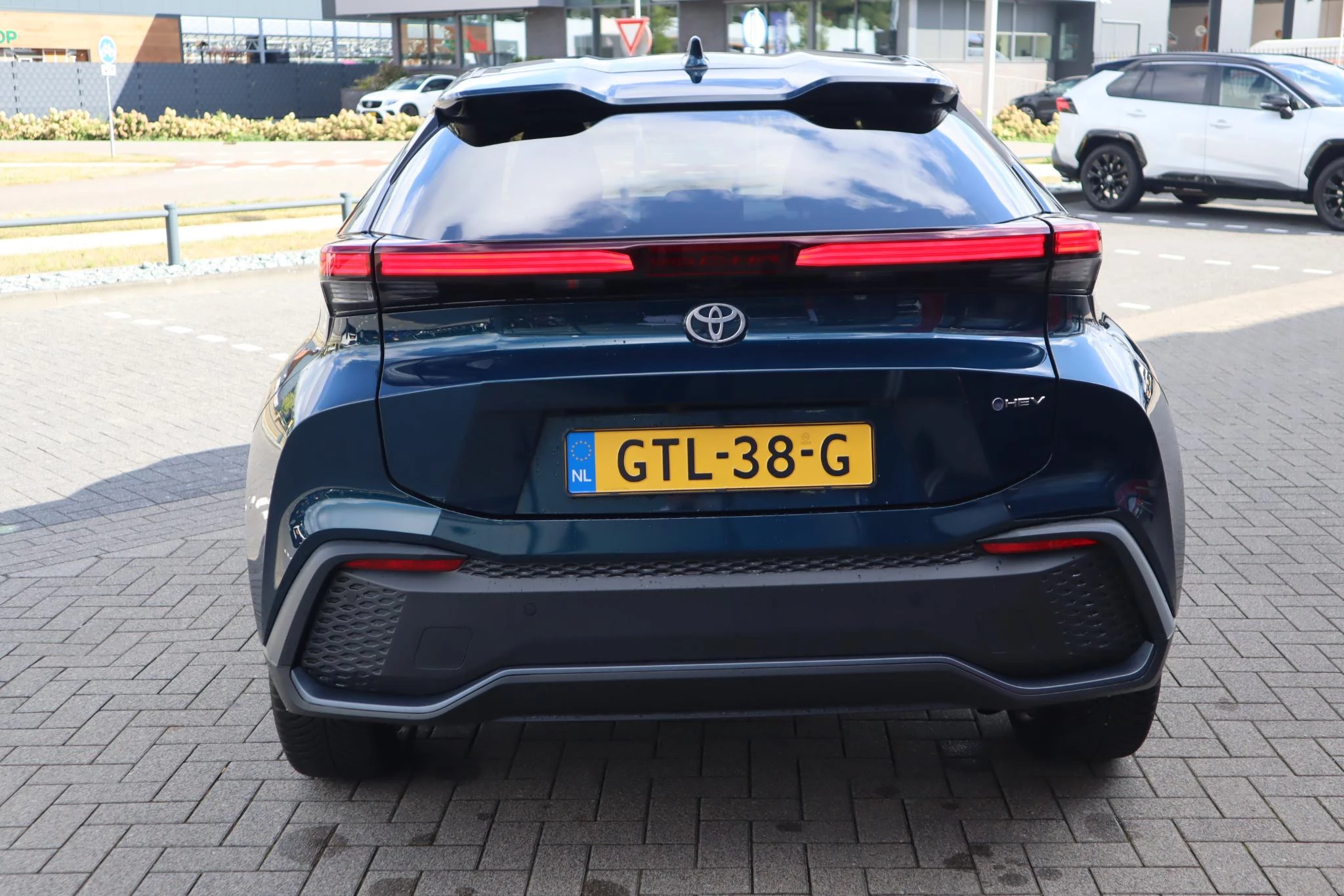 Hoofdafbeelding Toyota C-HR