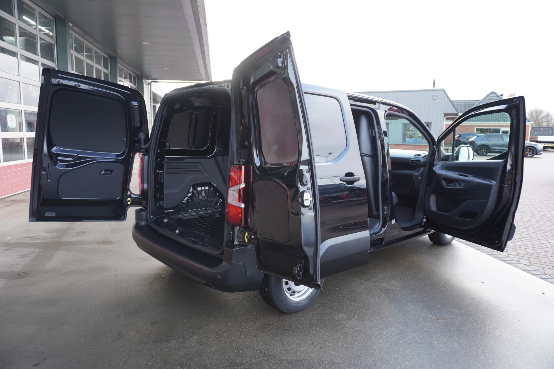 Hoofdafbeelding Peugeot Partner