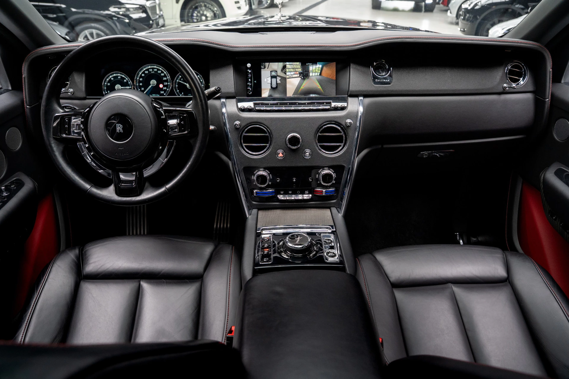Hoofdafbeelding Rolls-Royce Cullinan