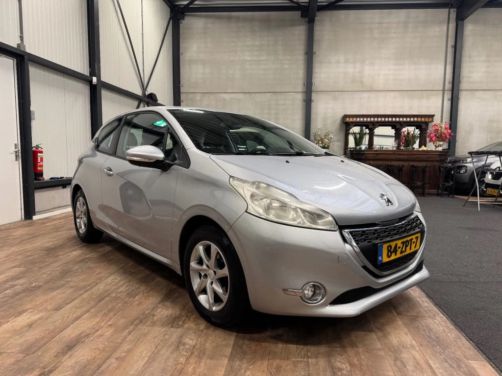 Hoofdafbeelding Peugeot 208