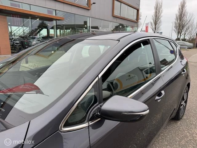 Hoofdafbeelding Kia cee'd