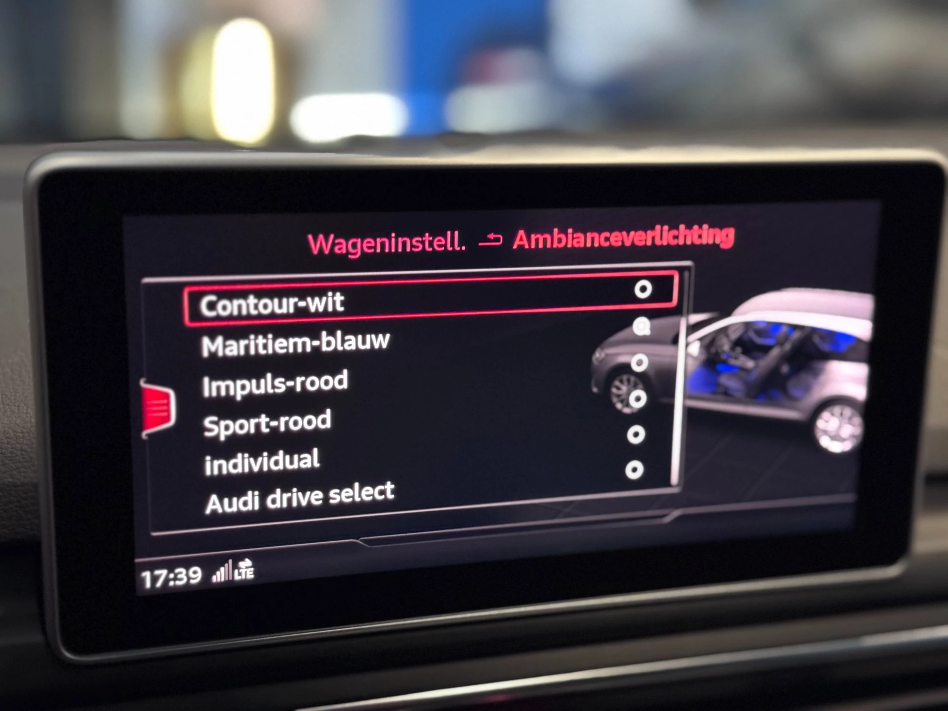 Hoofdafbeelding Audi S4