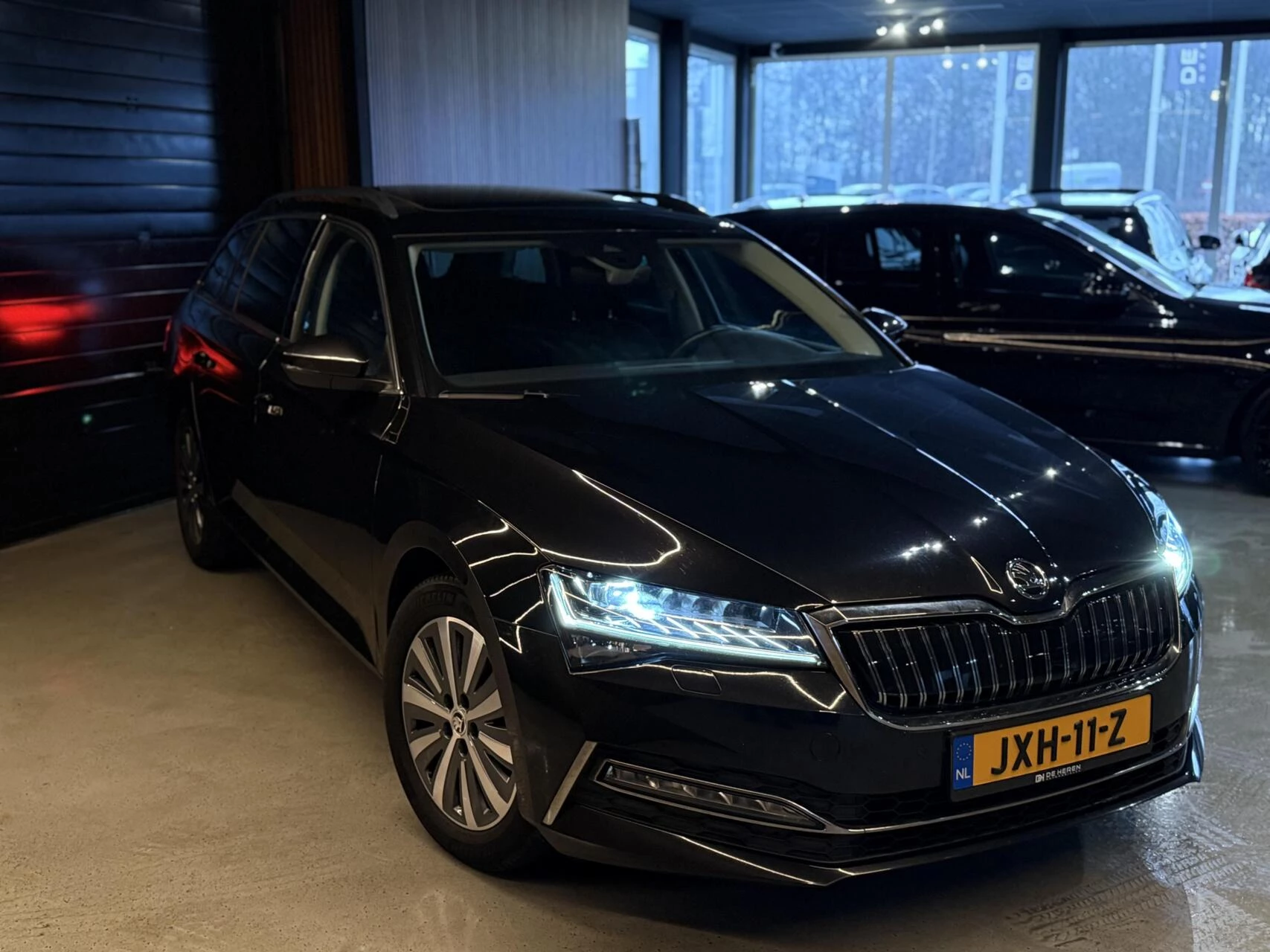 Hoofdafbeelding Škoda Superb