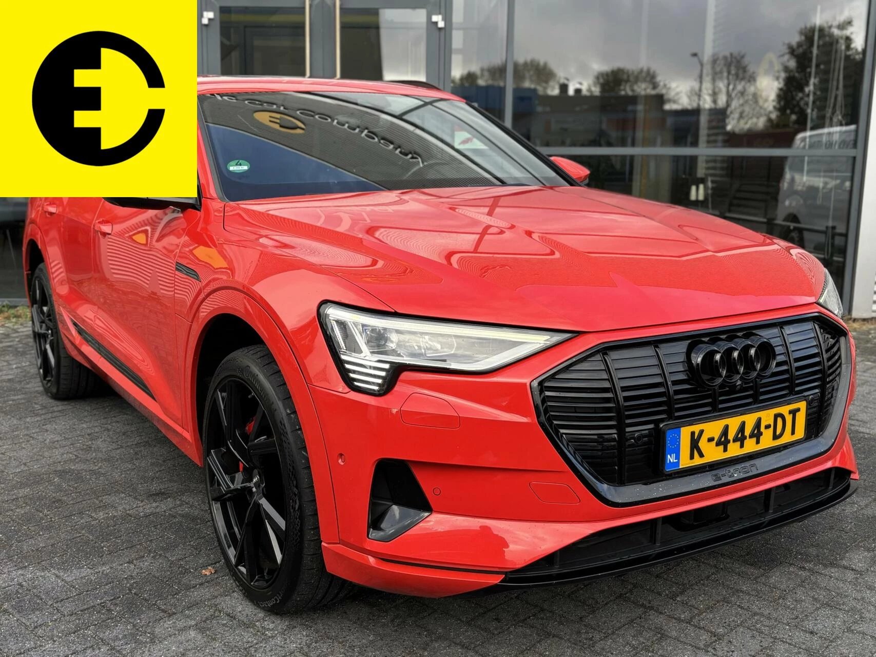 Hoofdafbeelding Audi e-tron