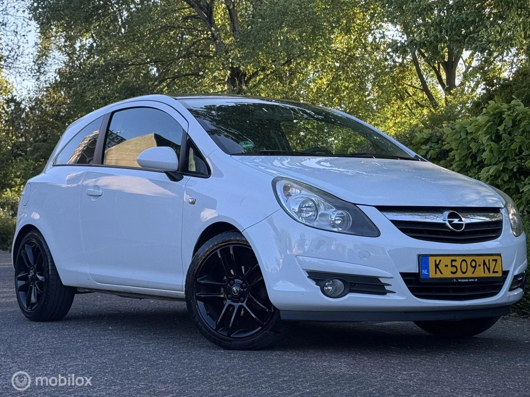 Hoofdafbeelding Opel Corsa