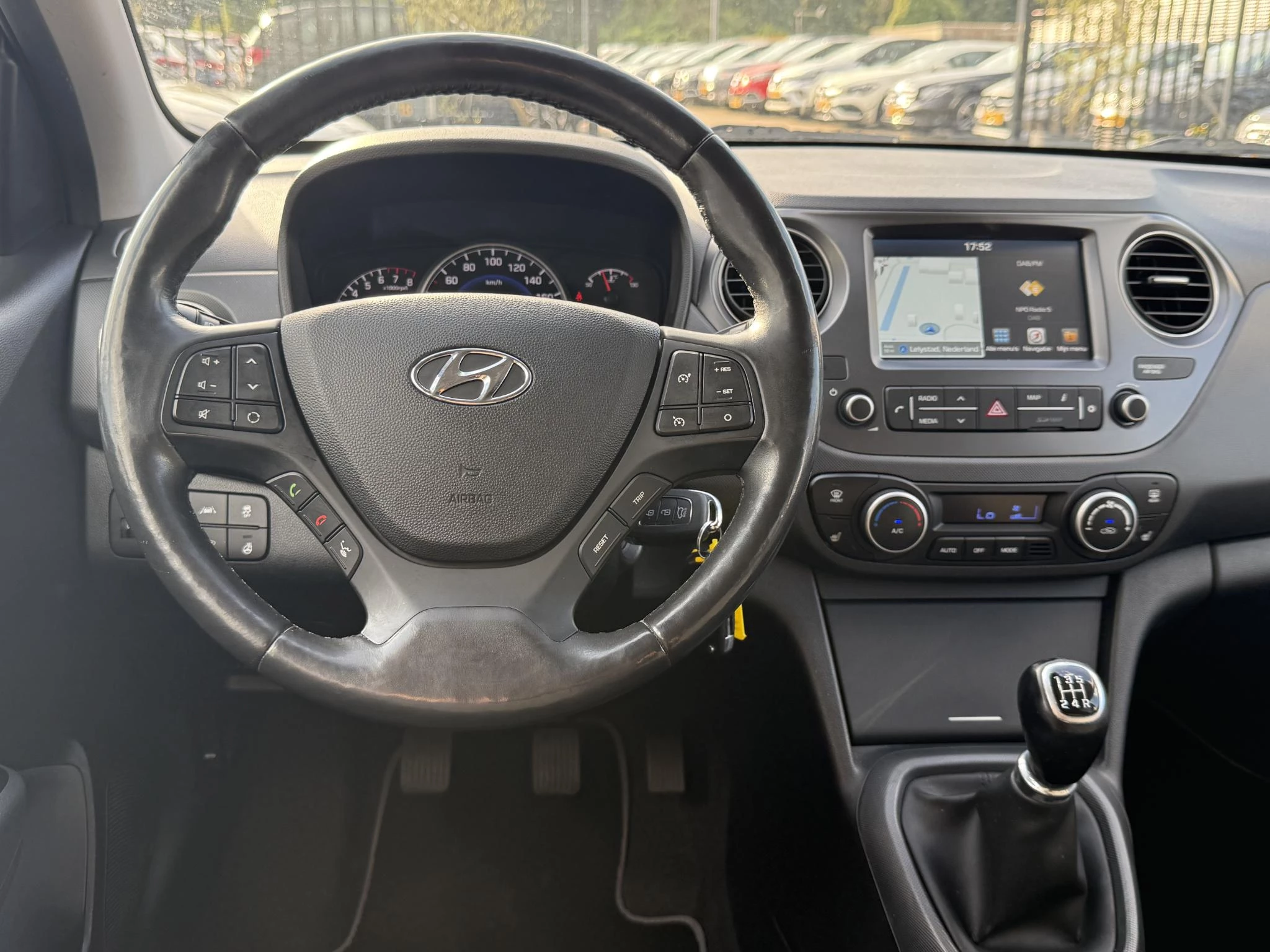 Hoofdafbeelding Hyundai i10