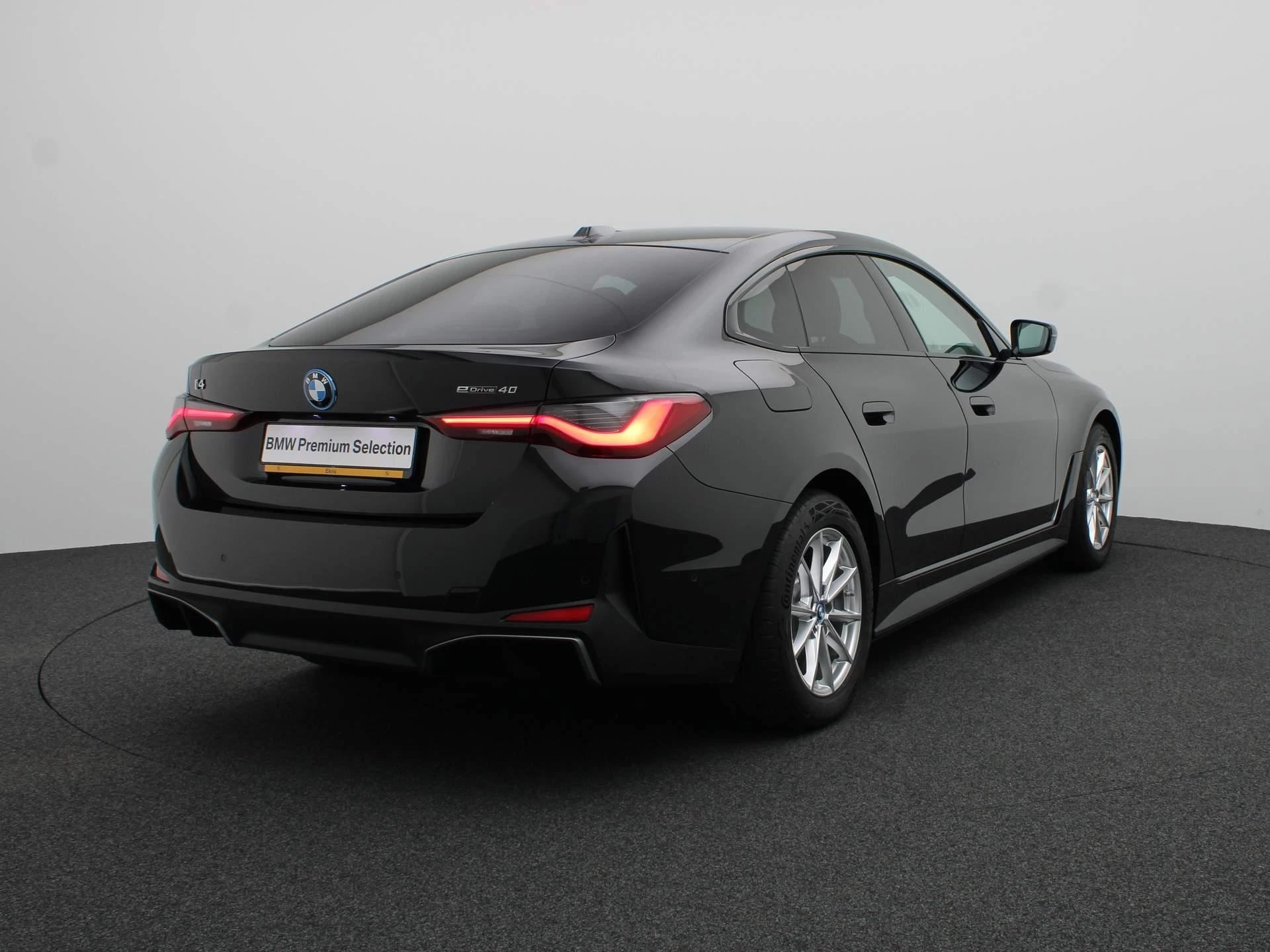 Hoofdafbeelding BMW i4