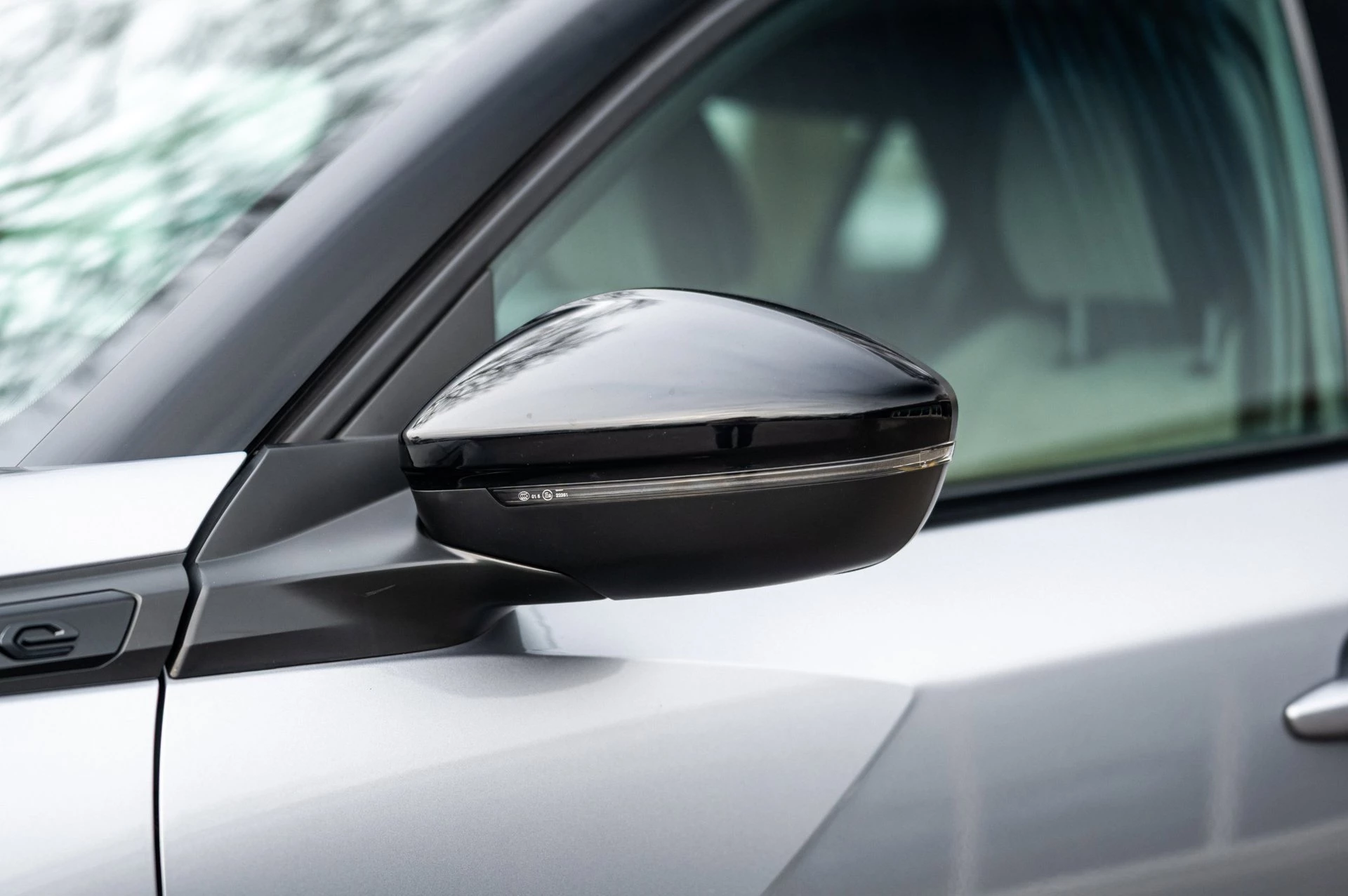 Hoofdafbeelding Peugeot e-2008