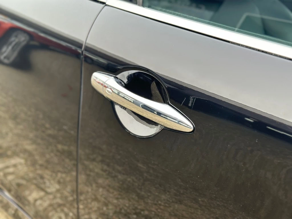 Hoofdafbeelding Infiniti M