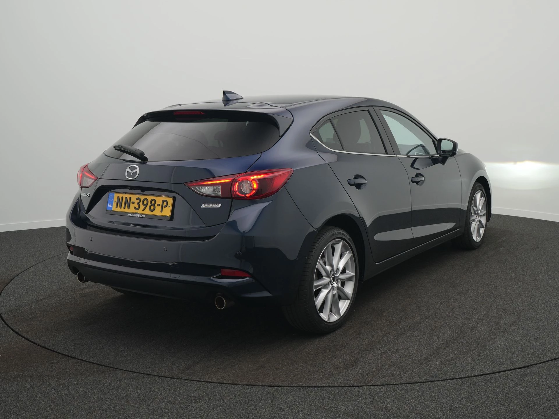 Hoofdafbeelding Mazda 3
