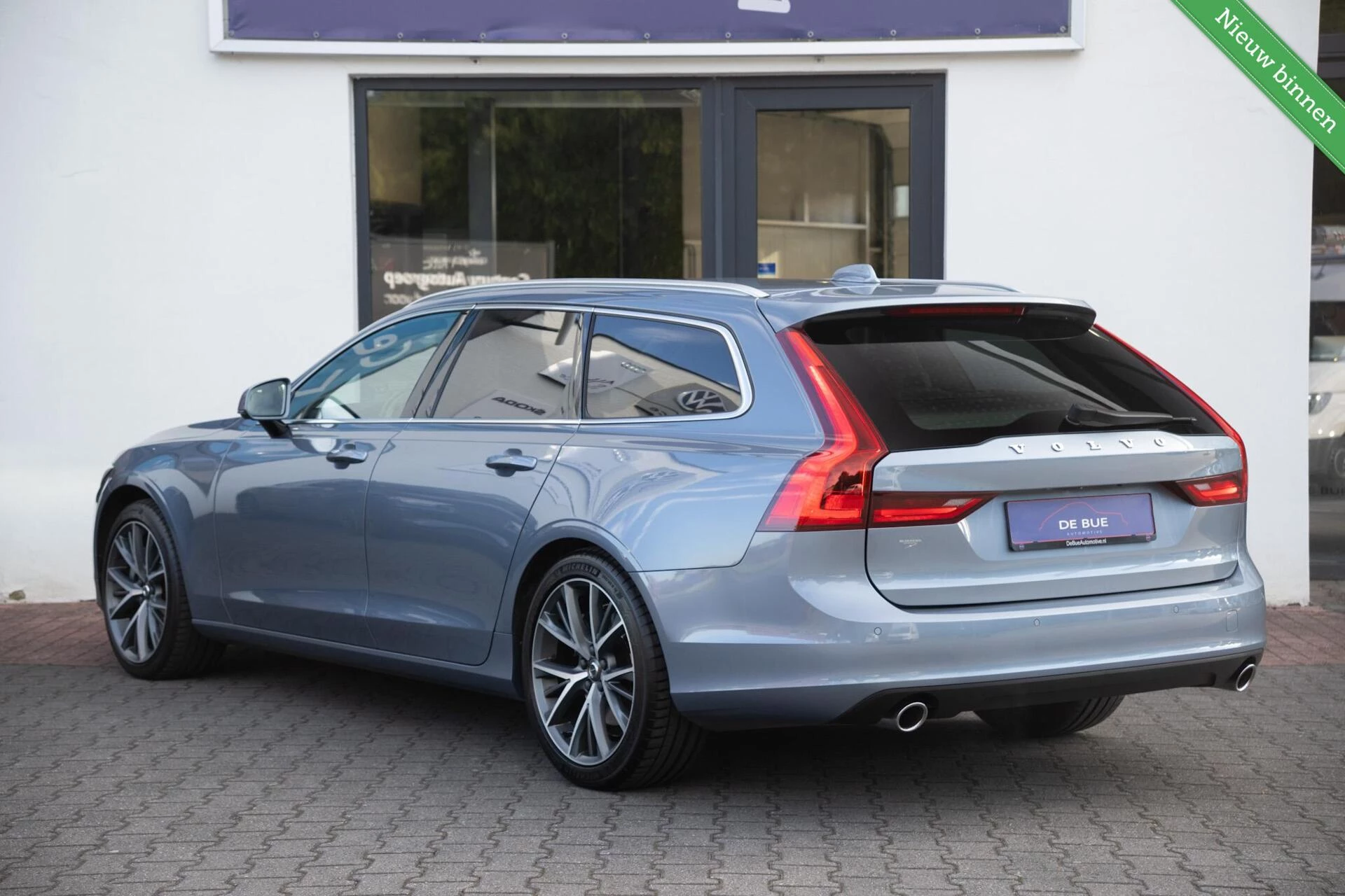 Hoofdafbeelding Volvo V90