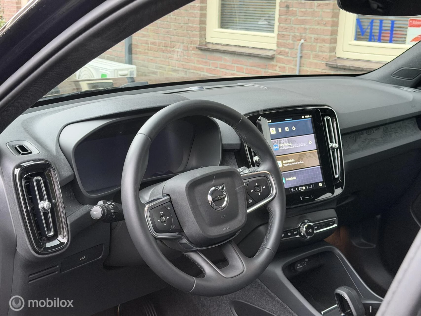 Hoofdafbeelding Volvo EX40