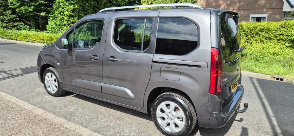 Hoofdafbeelding Opel Combo
