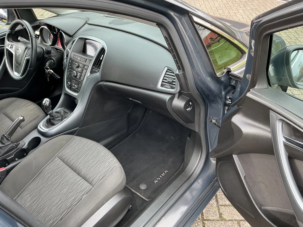 Hoofdafbeelding Opel Astra
