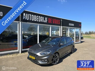 Ford Focus Wagon 1.5 EcoB ST Line X Full Options Pano/ACC/HUD/Winterpakket/Led