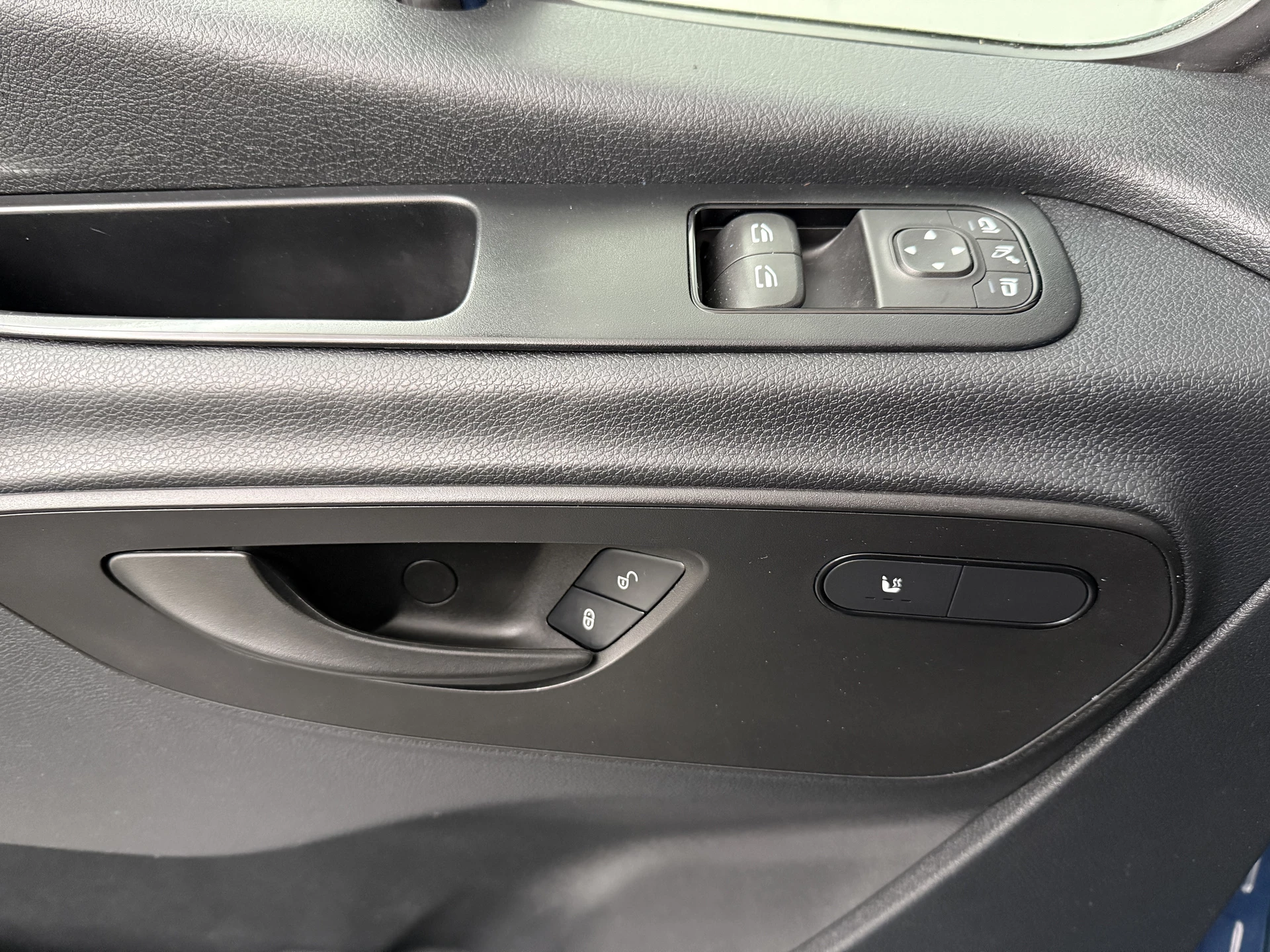 Hoofdafbeelding Mercedes-Benz eSprinter