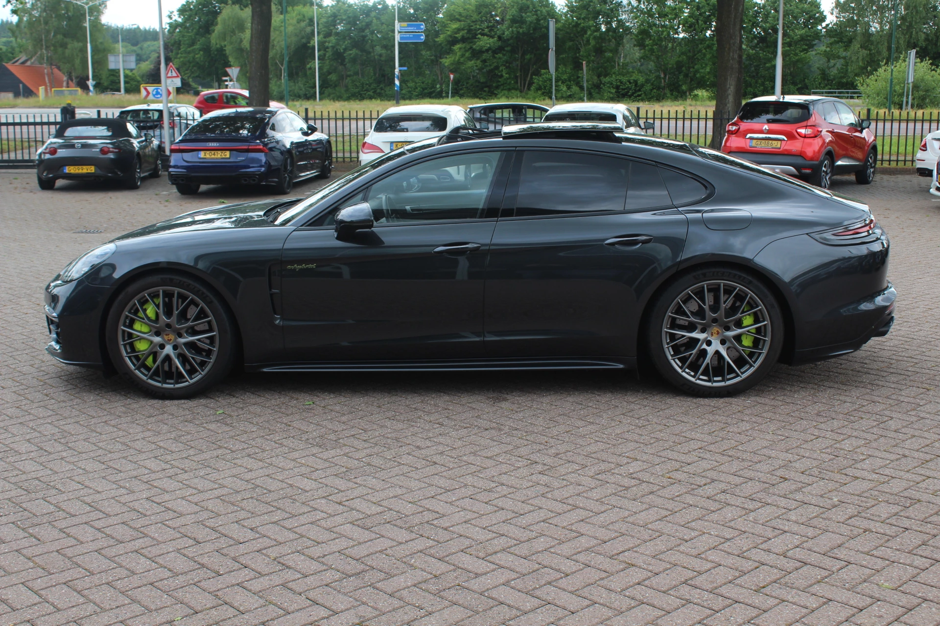 Hoofdafbeelding Porsche Panamera