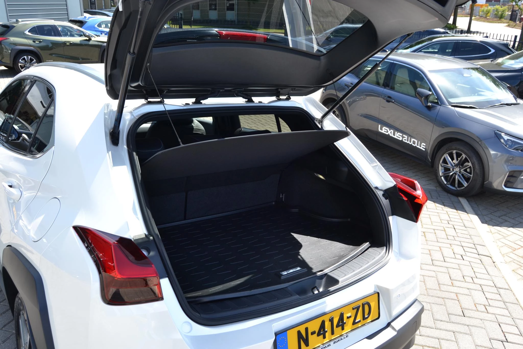 Hoofdafbeelding Lexus UX